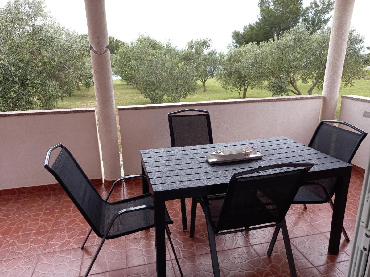 Vacation Home Katarina Nin Bagian luar foto
