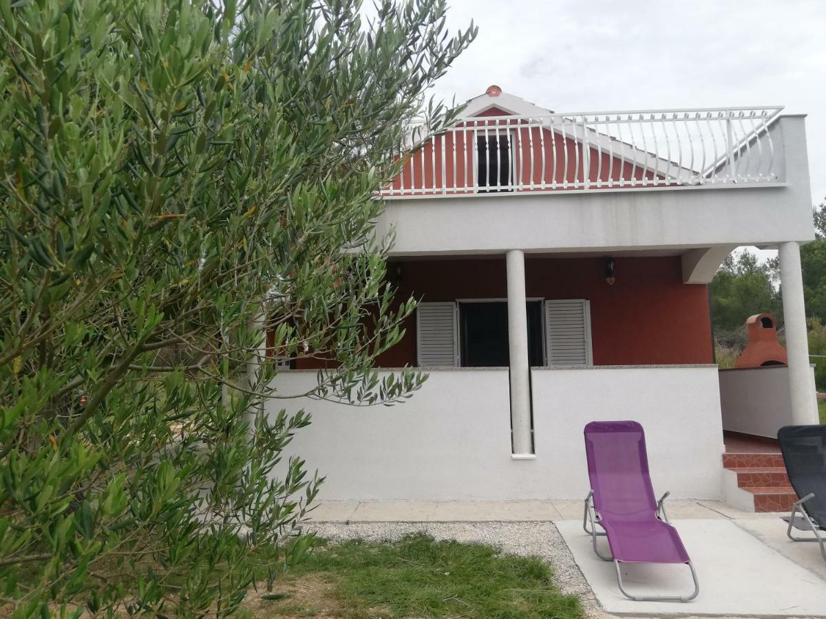 Vacation Home Katarina Nin Bagian luar foto